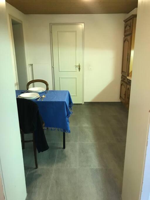 Simple Flat 72 M2 In The Centre Of Burgdorf With Private Parking Apartman Kültér fotó