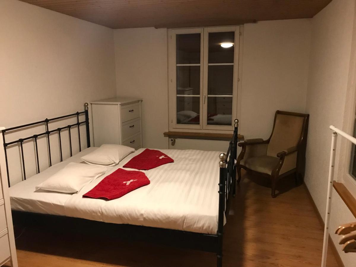 Simple Flat 72 M2 In The Centre Of Burgdorf With Private Parking Apartman Kültér fotó